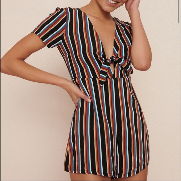 Garage Striped Romper - tie in front & pockets - Picture 1 of 10